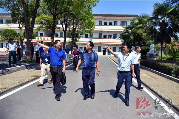 大浦校园足球比赛直播，热血青春的赛场瞬间
