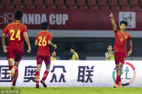 中国足球图片高清直播，展现魅力，重温经典瞬间