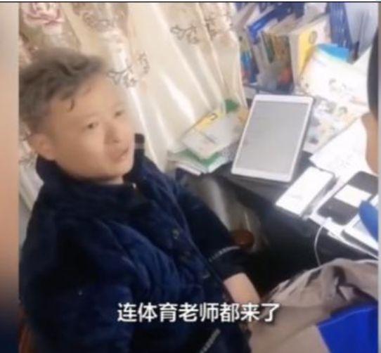 体育冠军梦现身我家住