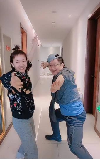 体育生跑步扭胯视频，运动之美与技巧展示