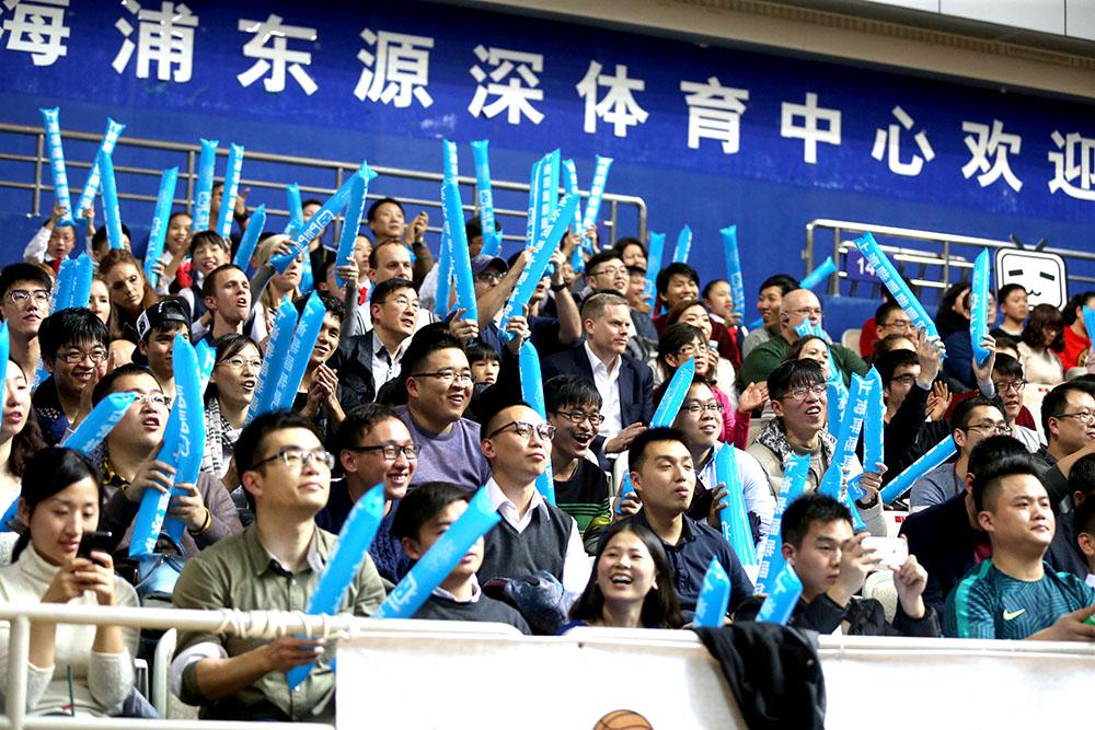 探索体育场通道门，图片的魅力与功能