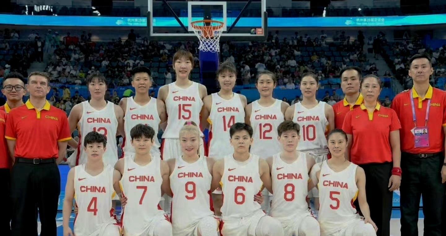 亚运会足球赛直播，韩国赛场热血瞬间回顾