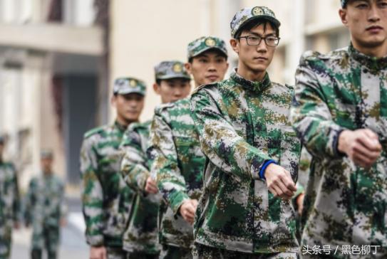 体育大学军训班的存在及其意义探讨