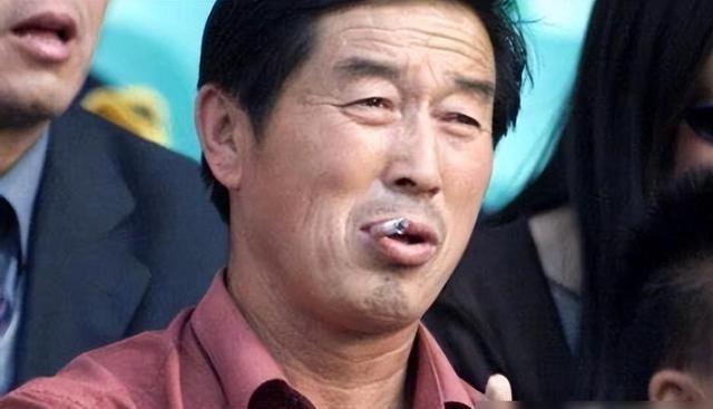 体育小区养狗视频播放，社区活力与宠物管理的和谐共生