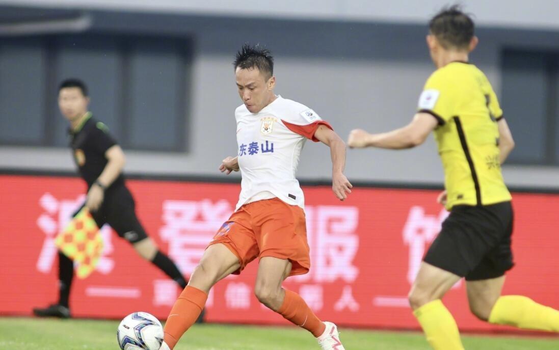 黄岛西海岸足球直播间联系电话，球迷与赛事的实时互动通道