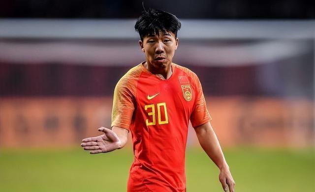 五星足球中超直播主持的魅力与风采