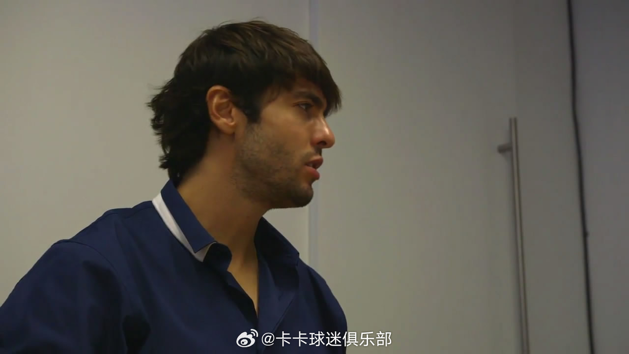 探索清荣足球卡卡的直播间，激情与梦想的交汇之地