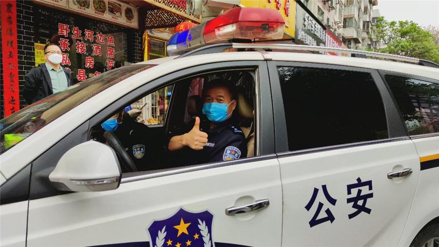 南宁28中足球赛直播视频，热血青春赛场瞬间回顾