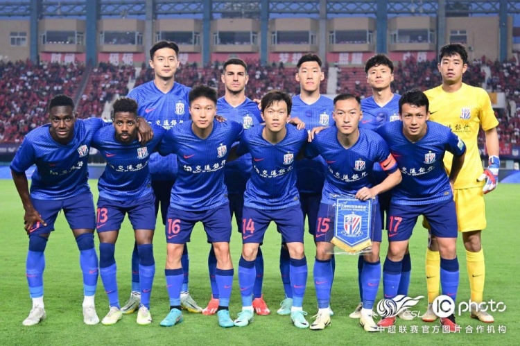 河南俱乐部酒祖杜康与上海申花首发及替补队员名单对比