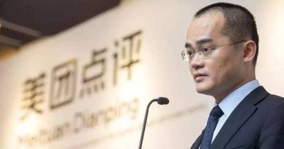 吉莱斯皮关键时刻大放异彩，22分展现超越自我，专注比赛助力球队胜利之路