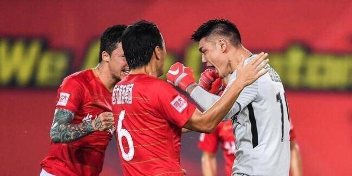 李国旭发文，热烈祝贺朱鹏宇中超首球及杨铭锐首秀，感谢全队的辛勤付出与团结协作