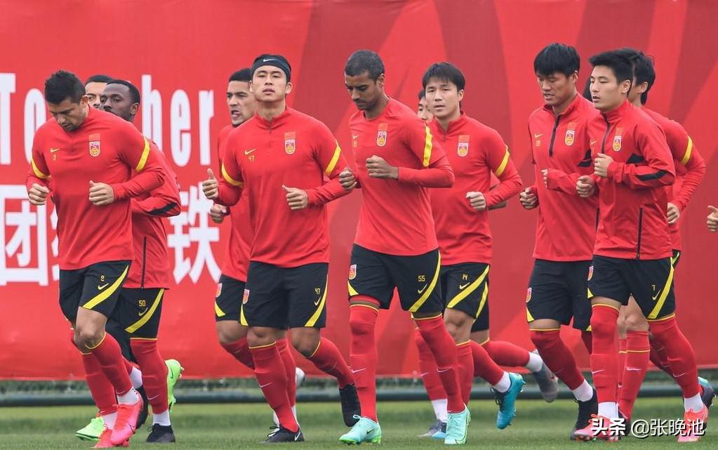 探索足球直播的最佳观看平台，哪个app让你反复驻足？