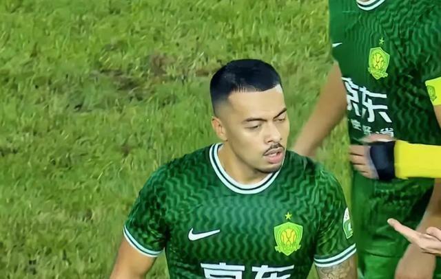 中国足球4比1直播，激情与期待的激烈对决