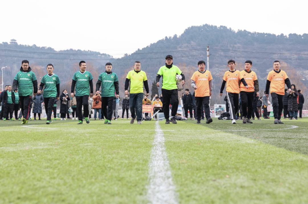 中西部乡村足球赛直播，点燃乡村激情，传递足球梦想