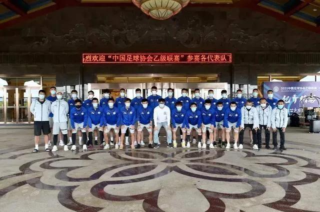 吴钩足球，探索其他场地直播号的新视角观察
