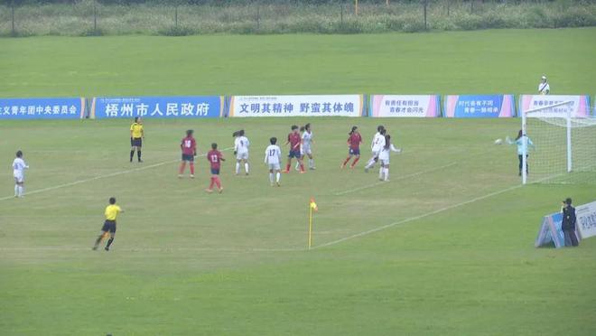学青会直播足球比赛视频的魅力与影响