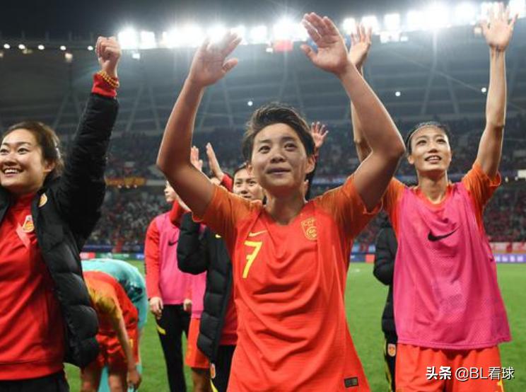 女足国脚吴海燕的舞蹈时光，放松身心的美好瞬间