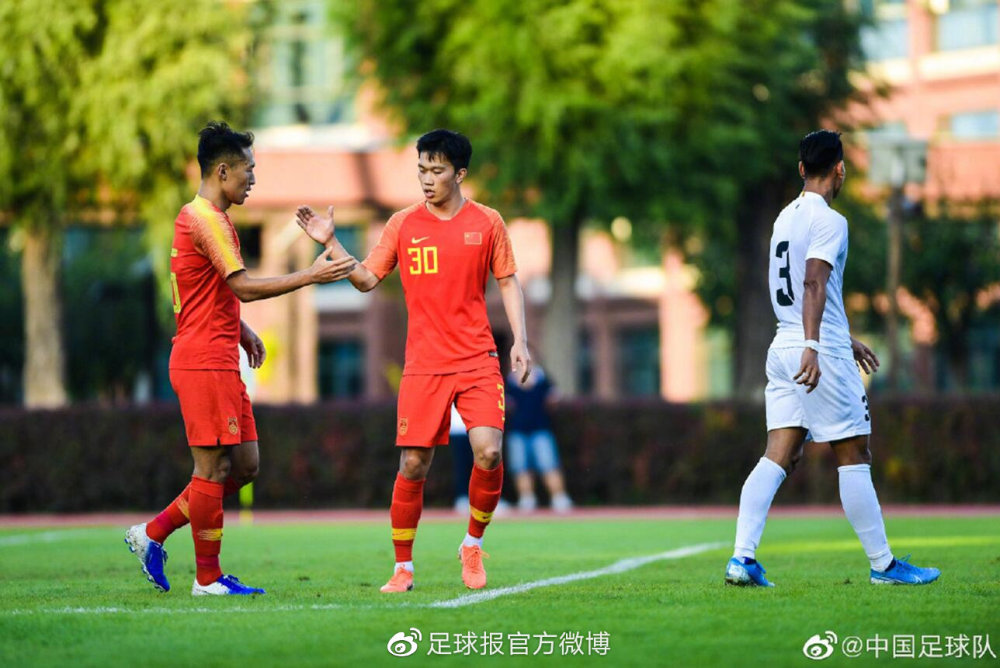 吴曦，我在队内与于汉超交流较多，儿子喜欢奥特曼