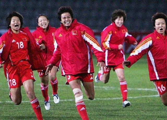 足球直播360°，聚焦中国女足的力量与荣耀