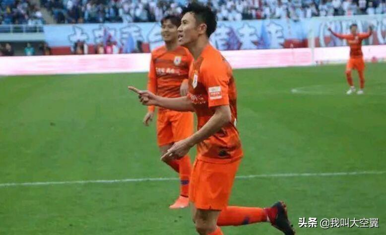 山东鲁能VS天津海天，足球盛宴的热血直播对决