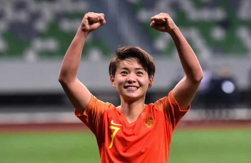 两年亏损达1.95亿镑，维拉效仿切尔西拟出售女足以应对英超财务新规的挑战