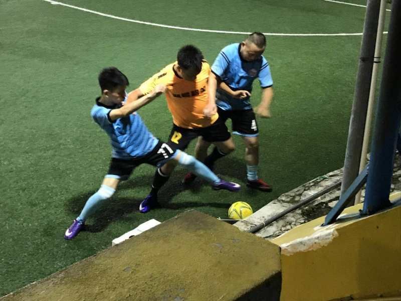 郑州五人足球赛直播盛况，热血赛事线上观赛体验