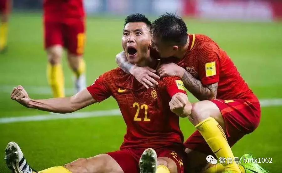 峰哥解说足球比赛直播回放，激情与专业的完美结合