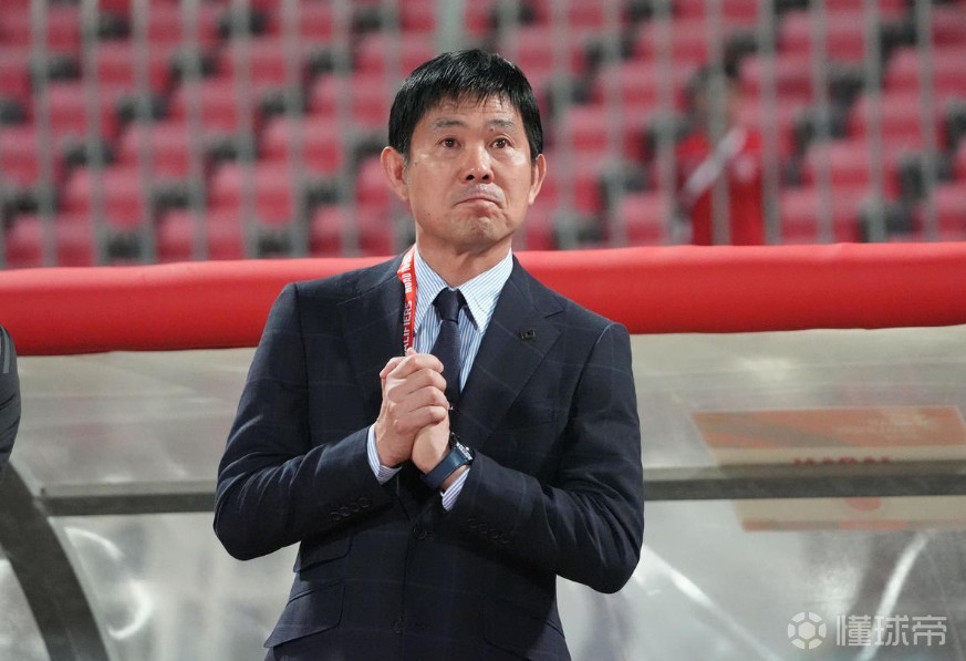 教练水平没问题，上村健一与森保一的密切业务交流