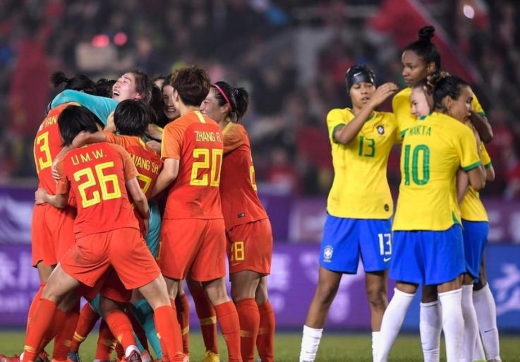 赞比亚与乌兹别克斯坦在永川杯女足锦标赛三四名决赛激烈对决！