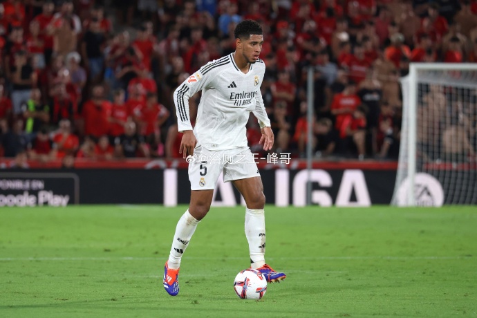 外媒热议，贝林厄姆荣登FC26封面，与EA缔结长期合作