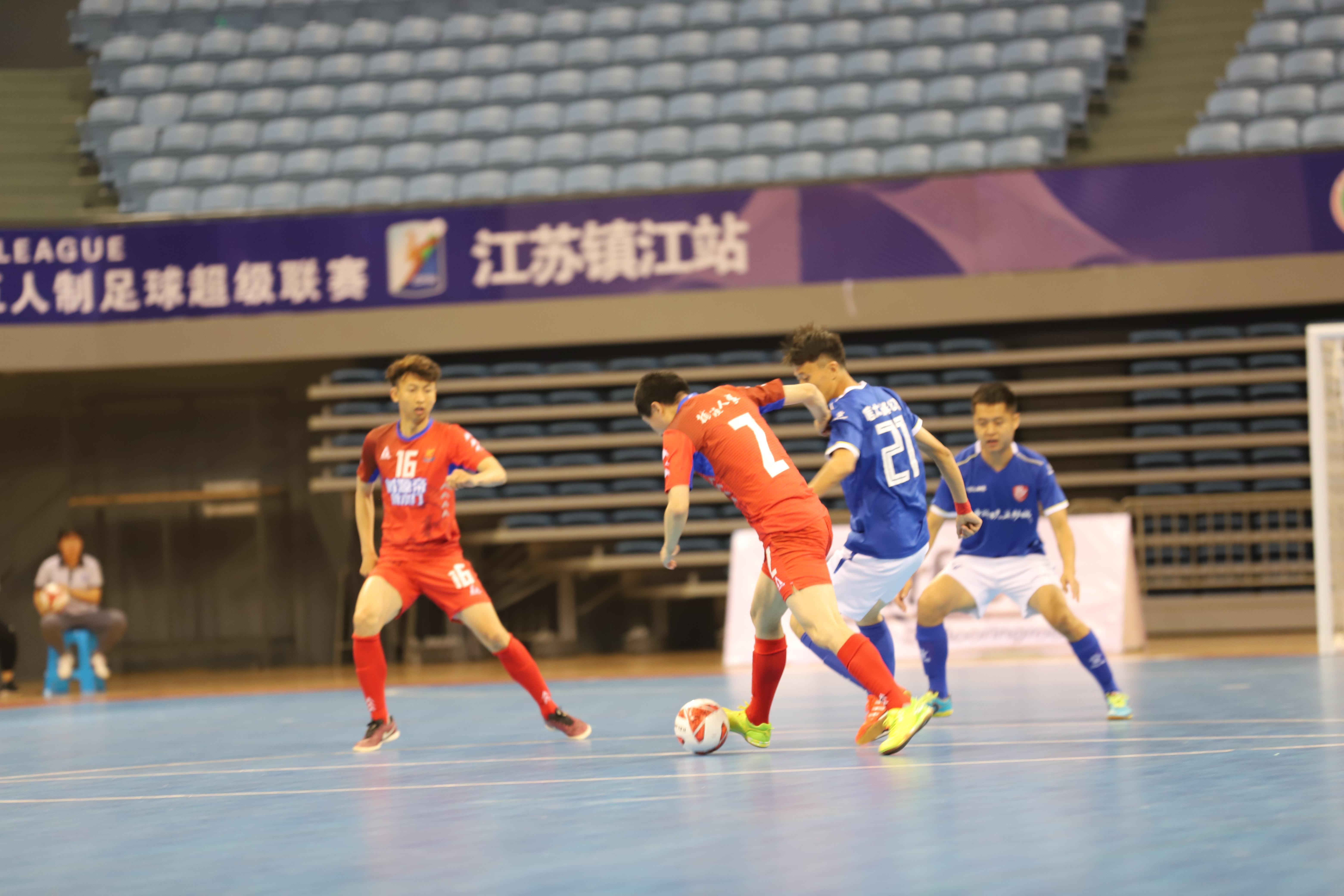 五人制足球直播实录高清，热血比赛的瞬间捕捉