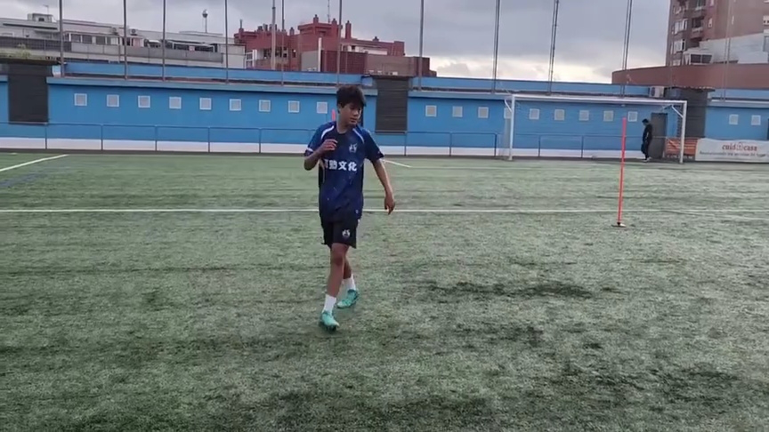刘凯源在西班牙加泰U16优选联赛中的辉煌表现，首发18次，打进9球