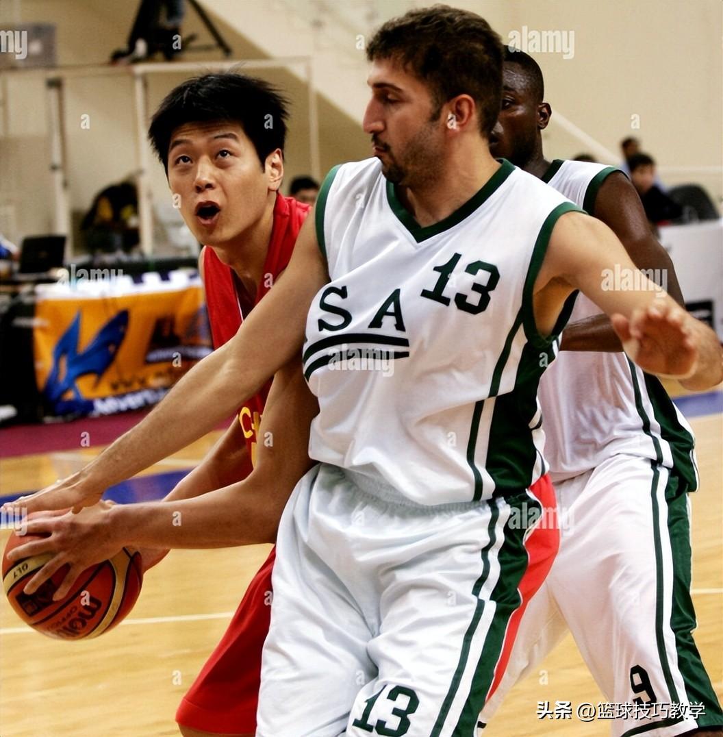 阿联酋U17戏剧性逆转，误算分数以为出局痛哭，实则晋级狂喜庆祝