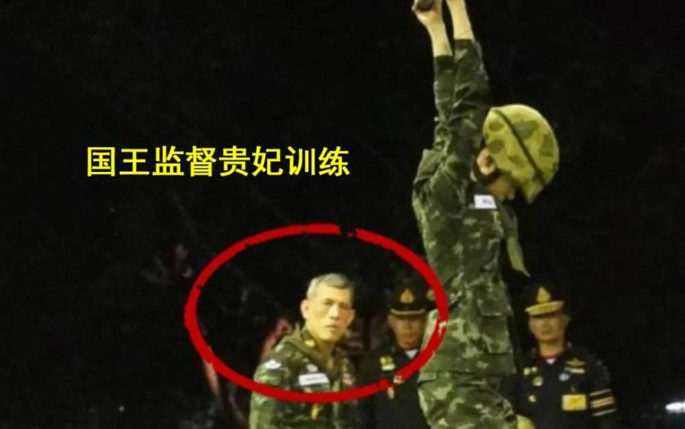 苏祖蝎子摆尾惊险瞬间引发争议，主裁精准判断避免红牌风波