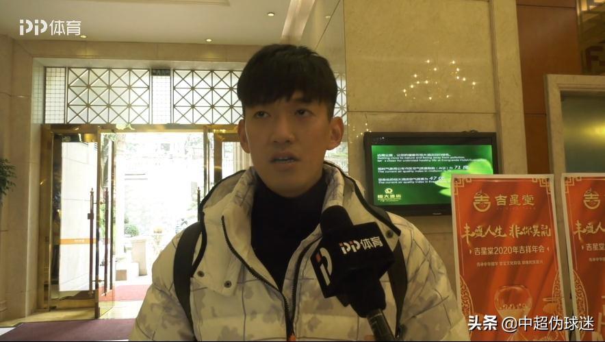 直播江苏中甲足球，主持人的魅力与风采