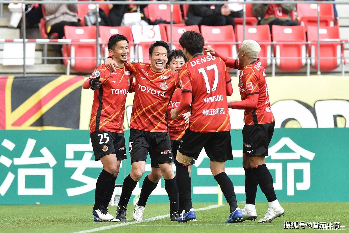 日职足球直播，名古屋实况的热血瞬间