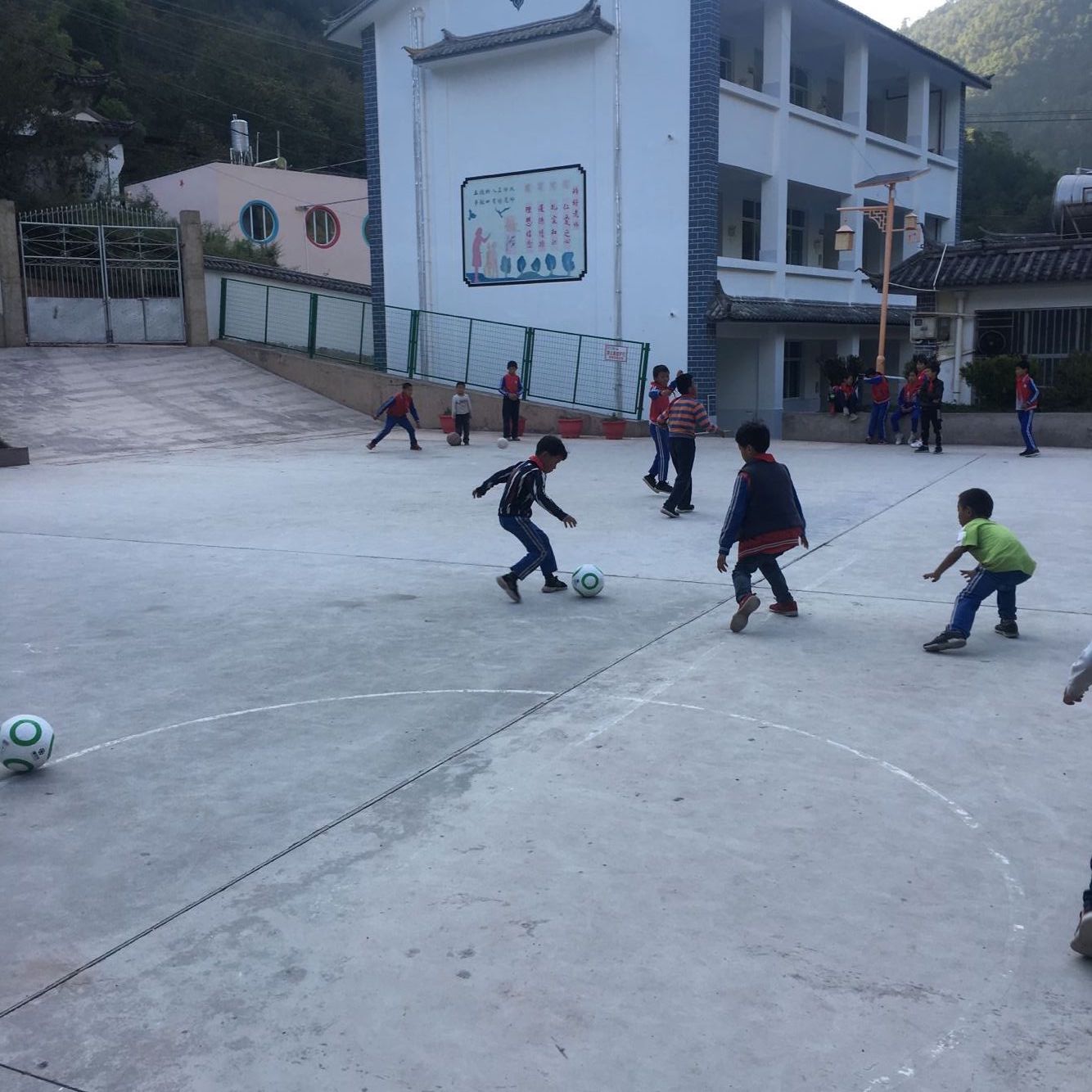 登木乡小学足球比赛直播，激情碰撞梦想之夜