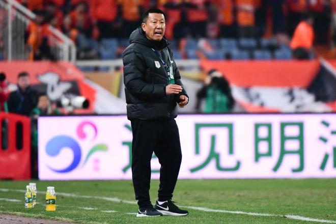 崔康熙视角下的王钰栋，年轻队员的无限潜力与成长机遇